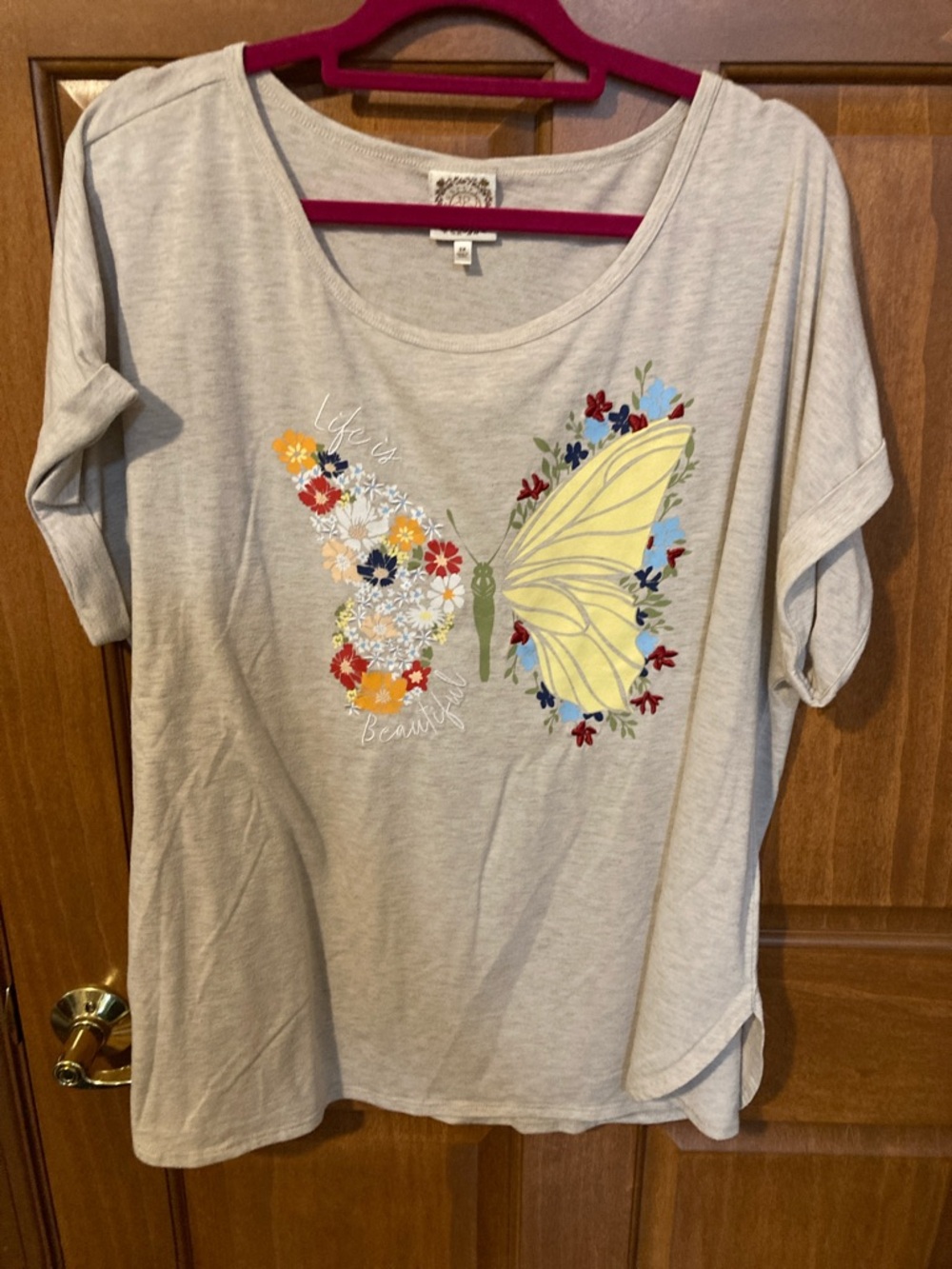 Women's Cream Butterfly Floral Short Sleeve Tee